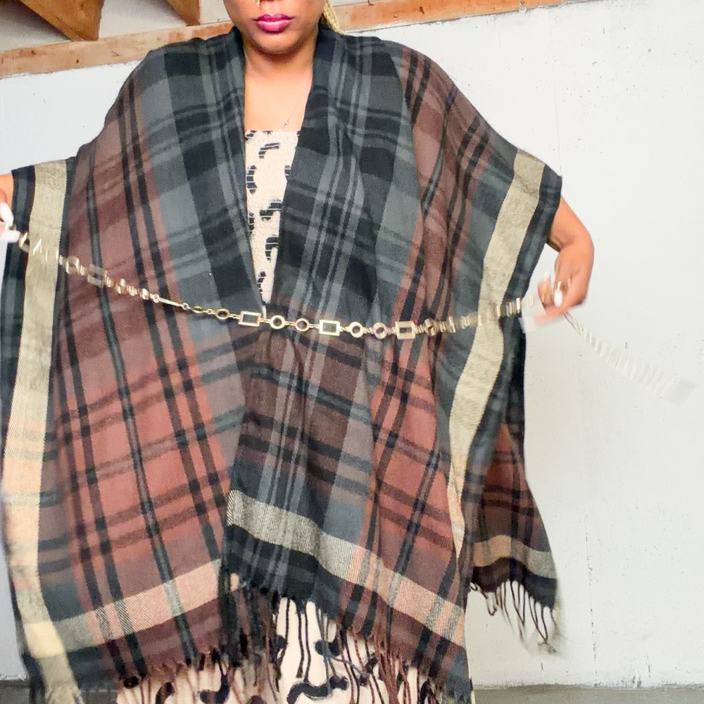Plaid Fringe Kimono, fits M-L - Picture 3 of 8